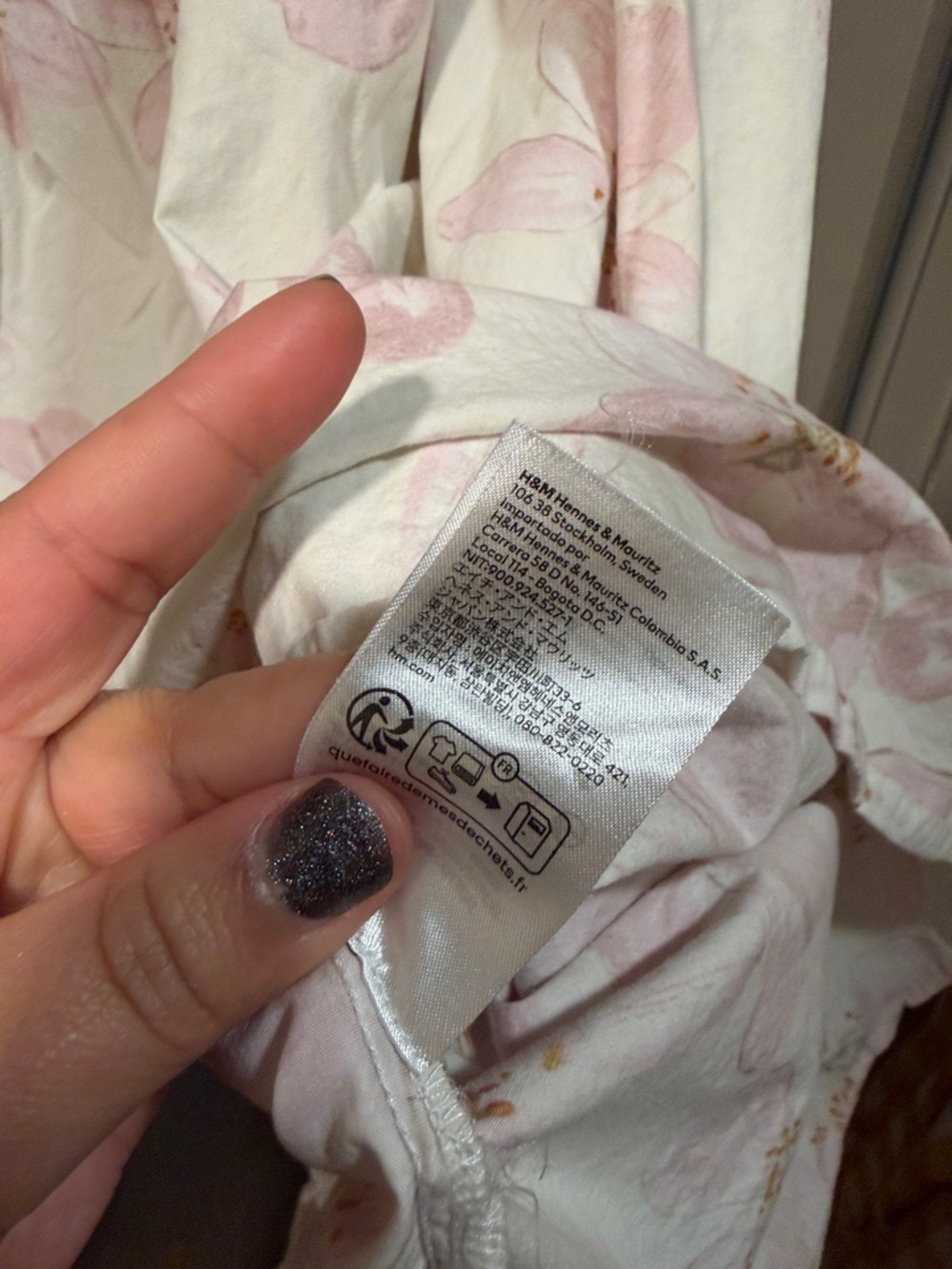 H&M Strapless Smocked Dress in Pink and Cream Floral - Picture 6 of 7